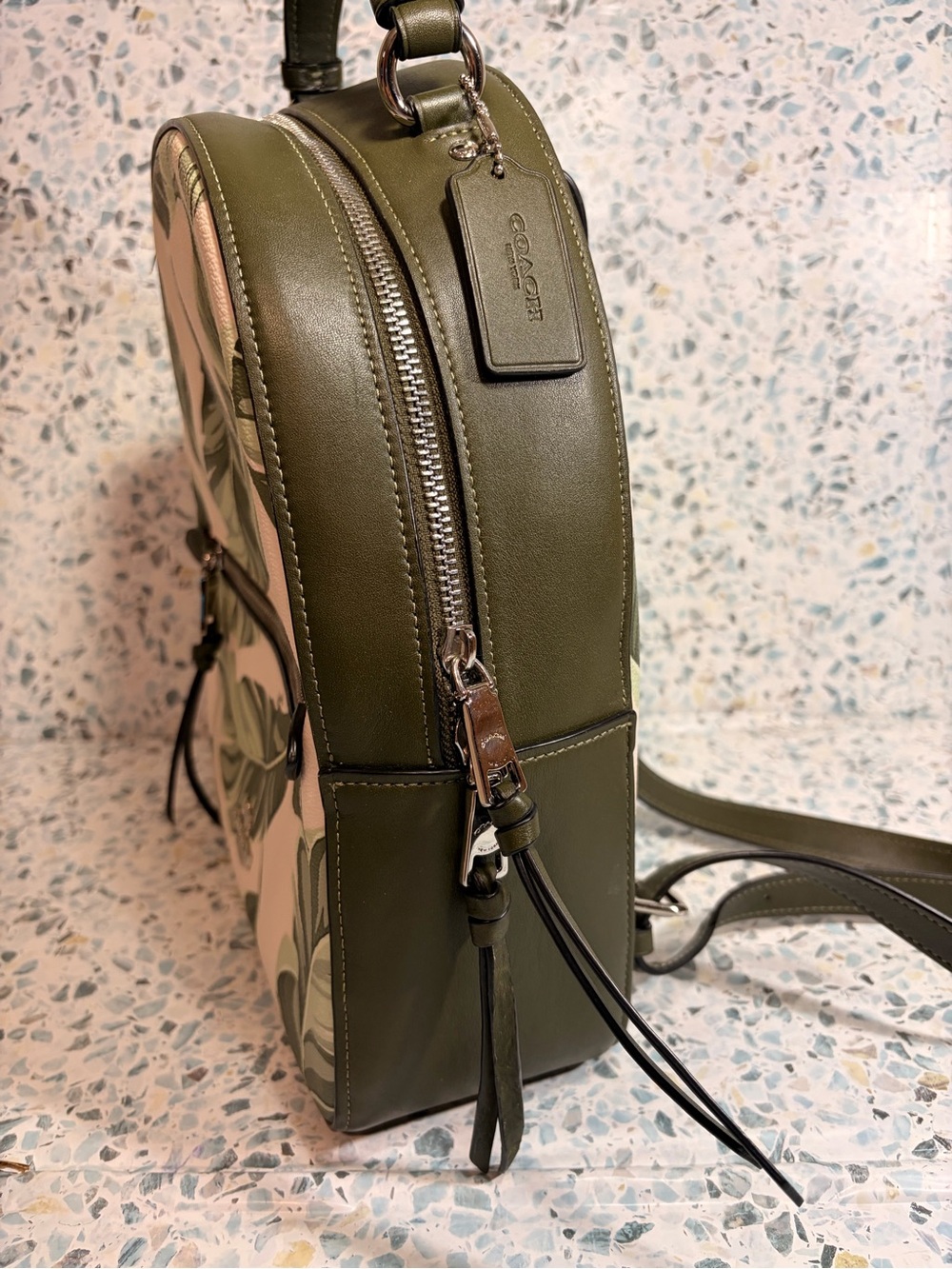 Coach Jordyn Backpack Banana Leaf Print Green Ivory Tropical - Picture 3 of 7